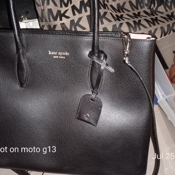 BRAND NEW **** KATE SPADE HANDBAG - Picture 2 of 2
